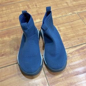 Zara Toddler Stretch Shoes